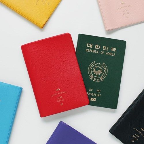 Aire Passport Cover