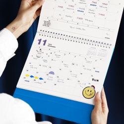 Gi-bon 18 months Desk Calendar v.2