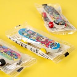 Crayon Shin Chan Skateboard Eraser, 36PCS