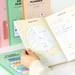 Elementary School Life Study Planner for 1 Month with Reward Stickers, for the Upper Grades