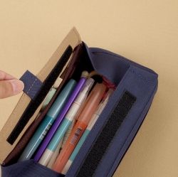 E-RiNUBGAE Large-capacity double-sided pencil case