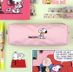 Peanuts Embroidery Pen Case M Pink