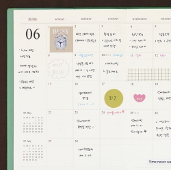 2025 Official A5 Weekly Diary