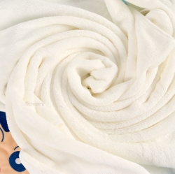 Shinchan x Shiro Bath Towel 