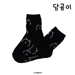 Damgom pattern socks