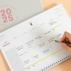 2025 Dual desk planner