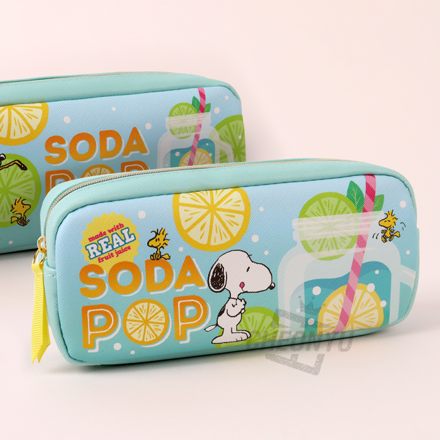 PEANUTS Snoopy Soda Pop Pen Case