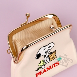 PEANUTS Coin Wallet