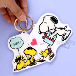 Peanuts Snoopy Acrylic Key Holder