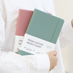 2025 Prism Leather B6 Weekly Diary