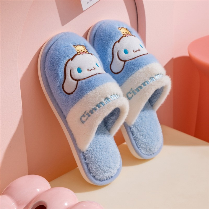  Two Tone Winter Slippers - Cinnamoroll 230mm