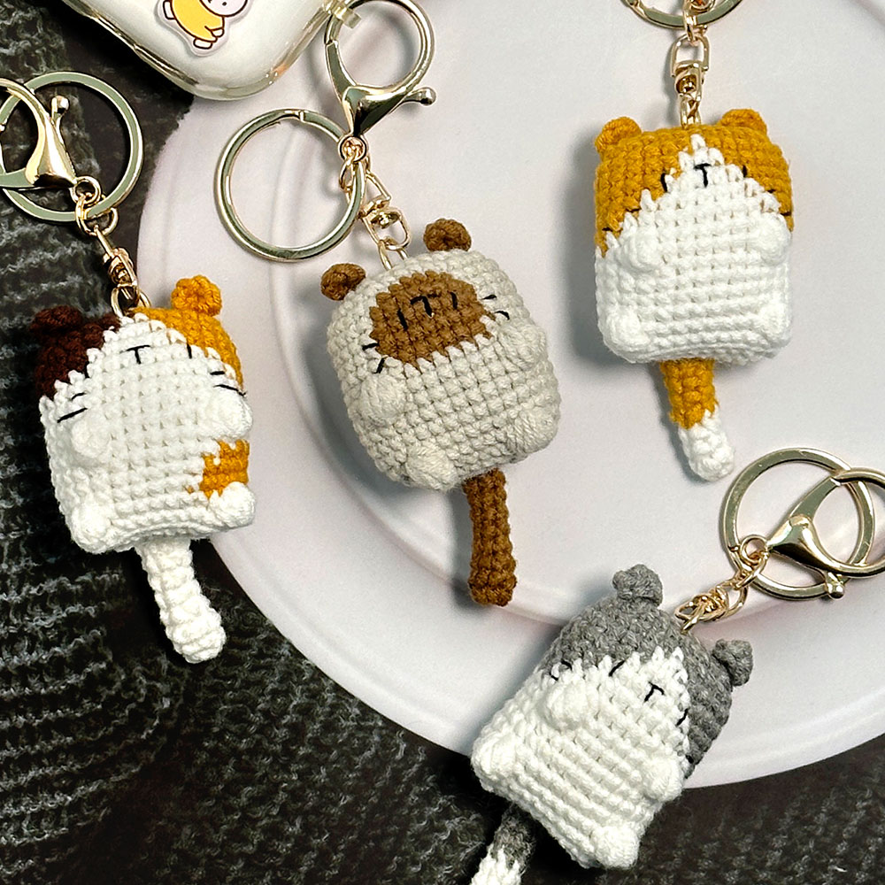 Crocheted Cat Keyring (Random)