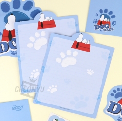 Snoopy-shaped Stationery