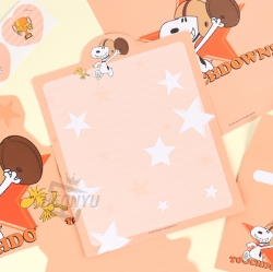 Snoopy-shaped Stationery