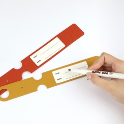 Lettering name tag