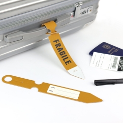 Lettering name tag