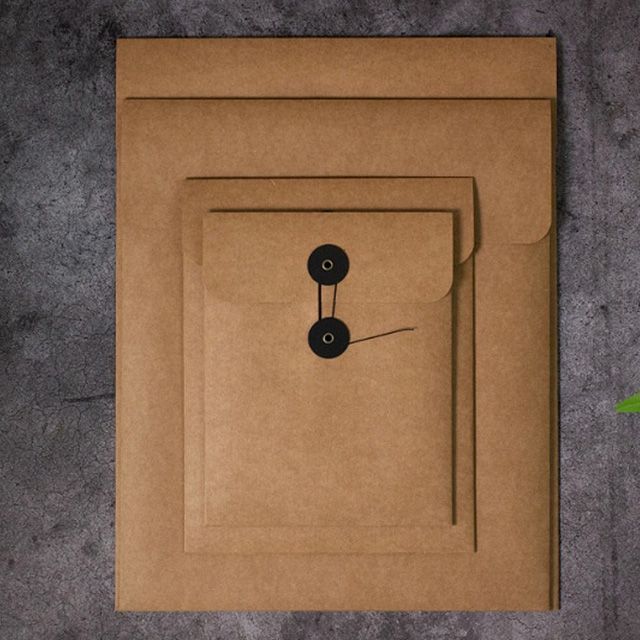 Envelope with Button 5 Sheets (L)