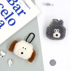 Brunch Brother Boucle Airpods Pro Pouch