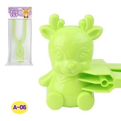 Deer Snowball Maker