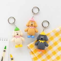 MonagustA Charlie Silicone Keyring