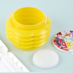 POKEMON Collapsible  Brush Wash Bucket