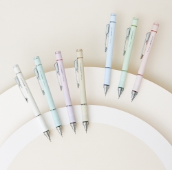 MONOGRAPH Grip sharp 0.5mm