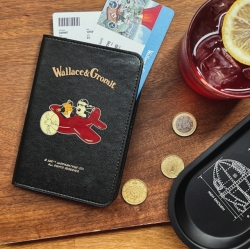 Wallace and Gromit Travel Passport Case_Airplane