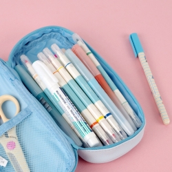 Cinnamoroll Like it Square Pouch