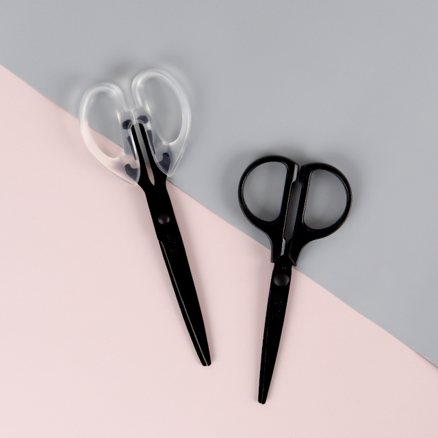 Basic Grip Scissors Simple 18cm, random