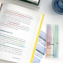 Index Highlighter Sticky Flag - Long Blur