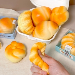 Bakery Squishy, Random