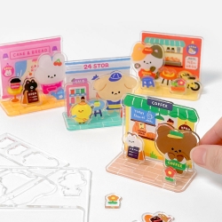 Random Stand Acrylic House