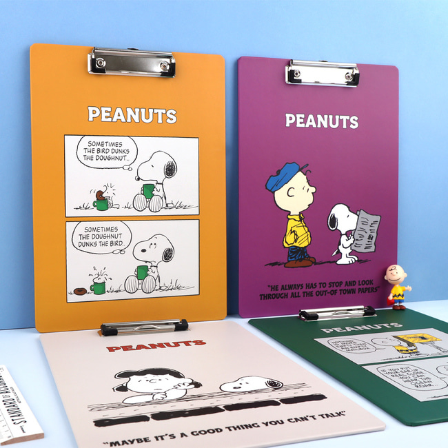 Peanuts Snoopy Clip board