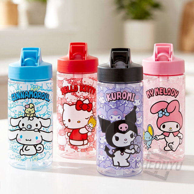산리오 숨바꼭질 스파우트형 스트로 보틀 500ml