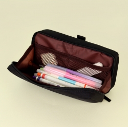 E-RiNUBGAE Wide Open pencil case