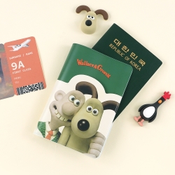 Wallace and Gromit Passport Case