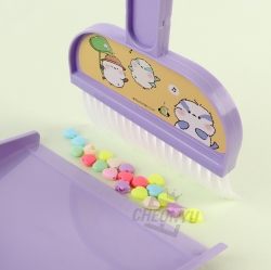 Oh! Moknuni Mini Dustpan and Brush Set 
