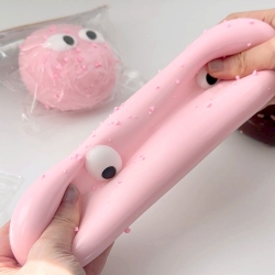 King-sized Mochi Bun, Random