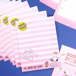 PEANUTS SNOOPY SODA POP Letter Set