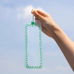 4 cut photo holder smile