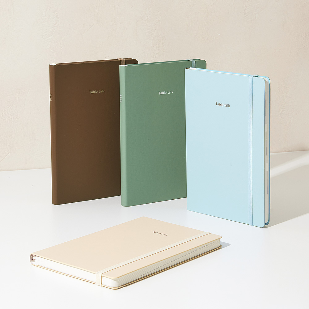 WEEKLY PLANNER HARDCOVER 2026 A5