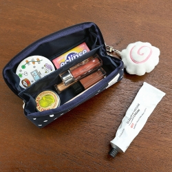 on the table cube pencil case ver.2