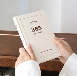 Good writing 365 Daily Diary