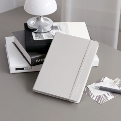 2026 Journal J. Diary Weekly B6