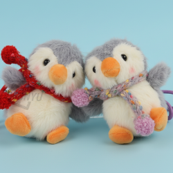 Penguin Keyring, Random