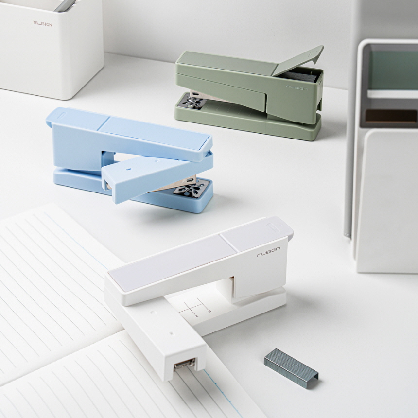 NUSIGN Rotating Easy Stapler