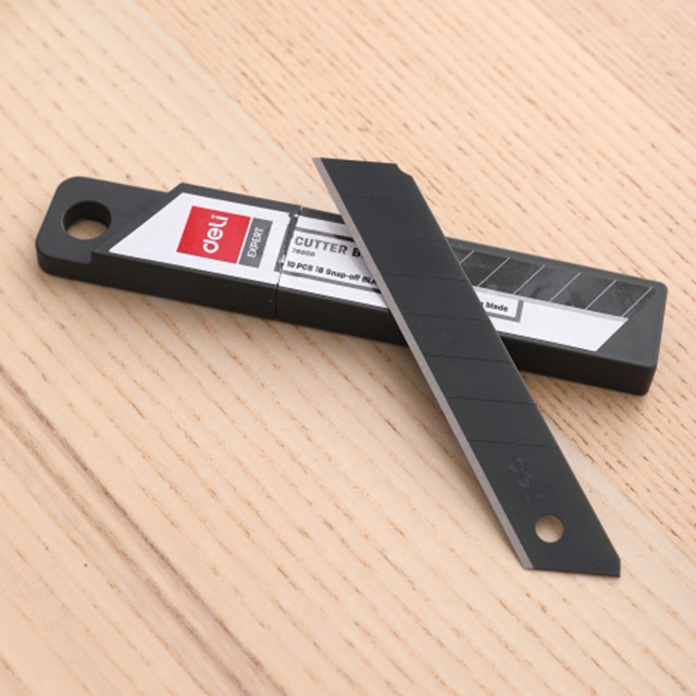 Black Cutter Blades (Large) 10pcs