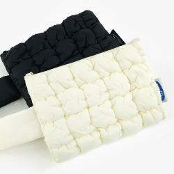 Puppy Cloud Strap Pouch