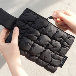 Puppy Cloud Strap Pouch