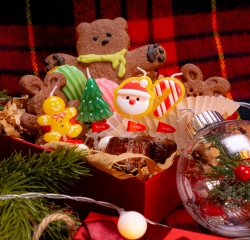 Your Candle Christmas Party Cake Candle  